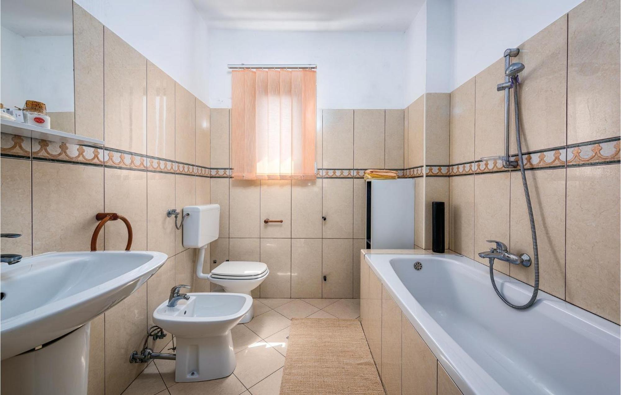 Stunning Apartment In Rovinj With Kitchen Bagian luar foto